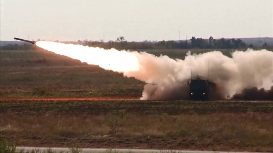 Cómo son los misiles Himars que enviará Estados Unidos a Ucrania