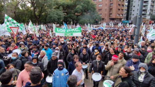 Conflicto municipal: Llaryora y el Suoem no ceden en sus posiciones