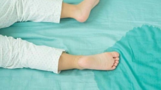 Aumentaron los casos de incontinencia urinaria nocturna en niños desde el inicio de la pandemia