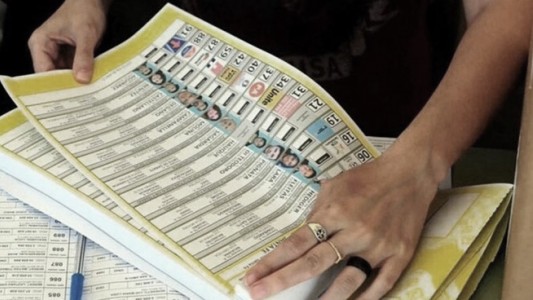 Reclamo opositor: "Somos uno de los 16 países del mundo que no tiene boleta única"