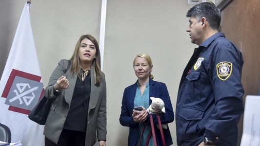 Las niñas alemanas que estaban desaparecidas en Paraguay fueron entregadas a sus padres