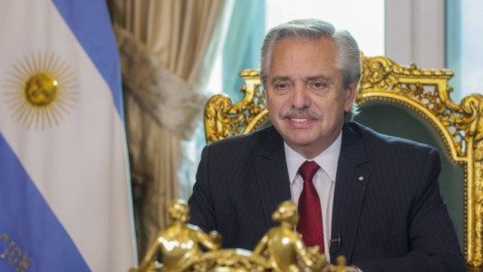 Fernández, tras la suba del riesgo país y la baja de los bono: "Se va a ir ordenando paulatinamente"