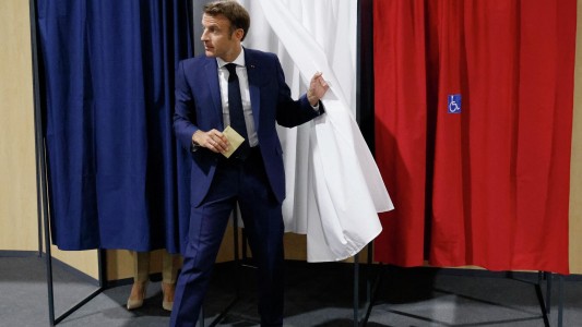 Francia: Elecciones legislativas dejaron a Macron al borde de perder la mayoría