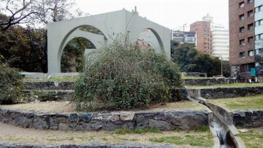 Denuncian que Rentas exige pago de medio millón por una plaza