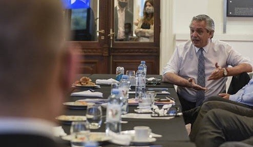 Alberto Fernández se sumó a la reunión de Gabinete