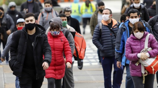 Cuidad de Buenos Aires: dejará de ser obligatorio el barbijo en lugares cerrados y transporte público