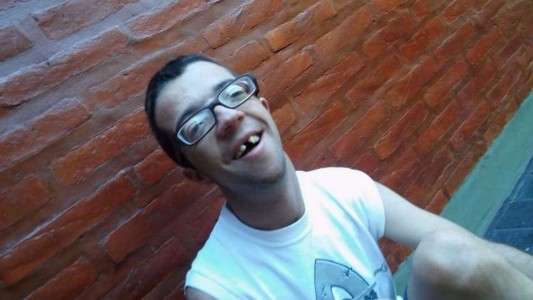 Ofrecen recompensa de $1.500.000 por un joven que desapareció hace cuatro años