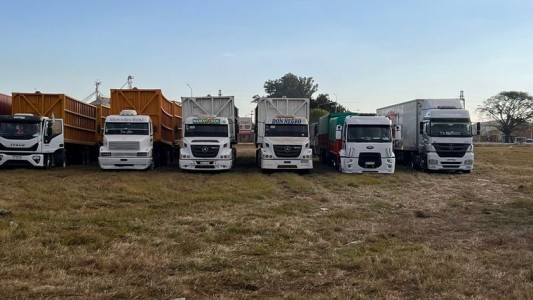 Paro de transportistas tucumanos por escasez de gasoil