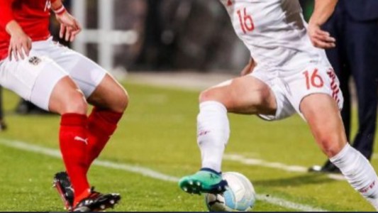 Futbolistas transgénero podrán elegir jugar en equipo masculino o femenino en Alemania