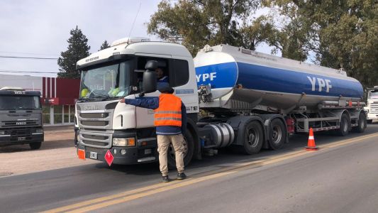 Continúa el paro por la falta de gasoil