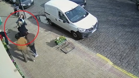 Cruzó mal la calle, discutió y recibió una paliza de la automovilista