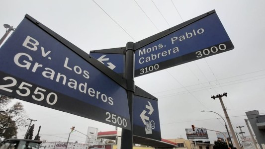 Habilitan Monseñor Pablo Cabrera, luego de reparar caño de agua