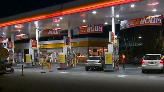 Hinchas del Corinthians saquearon una estación de servicio