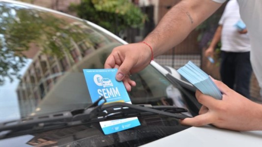 Sube el precio del estacionamiento medido