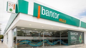 Banco de Córdoba suspende tareas a media mañana