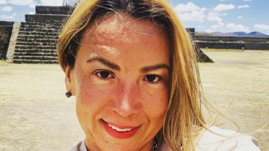 Influencer asegura que habla "idioma alienígena": cobra miles por enviar mensajes y promocionar negocios