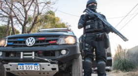 Villa del Prado: tras denuncias anónimas, detienen a una familia por venta de drogas