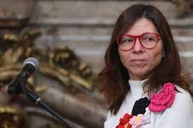 La ministra Batakis viajará el lunes a EEUU para reunirse con el FMI