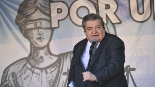 “Oligarquía vacuna”: Piden el juicio político de un juez por tuits proselitistas