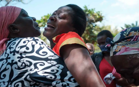 Cuatro mujeres fueron torturadas con un hierro caliente y asesindas, tras ser acusadas de "brujería"
