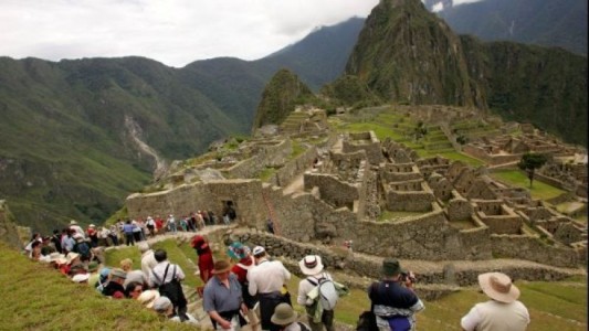Rebelión en Machu Picchu: Turistas protestaron por la falta de boletos para visitar las ruinas