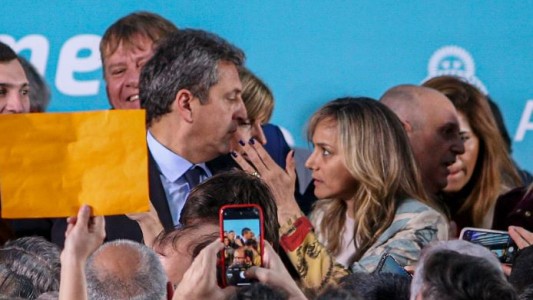 Malena Galmarini, tras la asunción de Massa: "Sergio es el hombre que aparece en las tormentas"