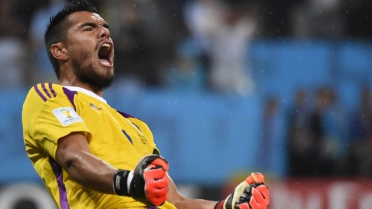 Chiquito Romero aceptó la propuesta y será nuevo arquero de Boca