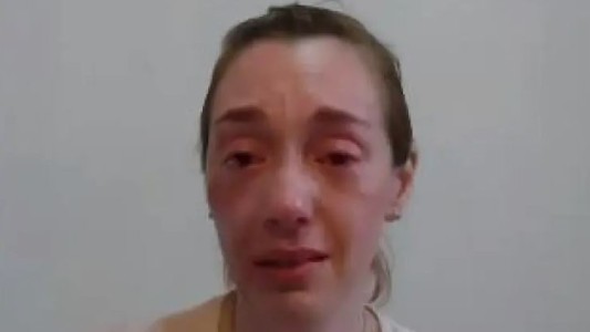 La mujer agredida por un alto funcionario judicial logró permiso para salir de Tierra del Fuego