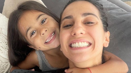 La hija de Cinthia Fernández desmejoró y evalúan volver a internarla en Punta Cana