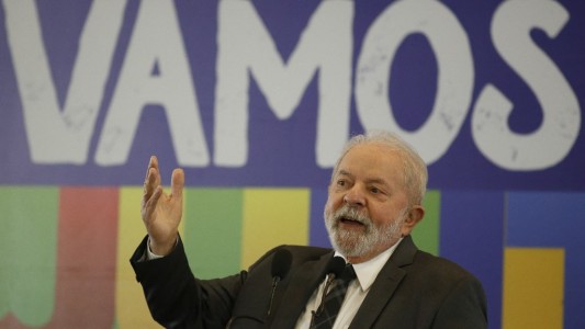 Lula tildó a Bolsonaro de "bobo de la Corte" y prometió que volverá "mejor"