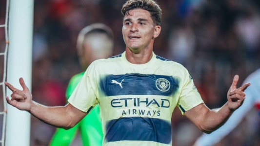 Guardiola: "Todo el mundo habla sobre Haaland, pero Julián Álvarez es excepcional"