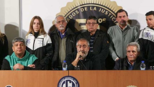Sin acuerdo para un paro, la CGT declaró estado de alerta permanente