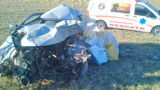 Río Cuarto: automovilista muere al cruzar de carril y embestir un camión