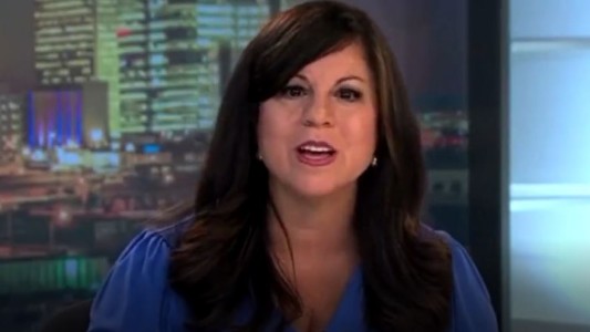 El momento en que una presentadora de TV tuvo síntomas de un derrame cerebral en vivo