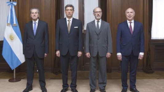 La Corte rechazó expulsar a una extranjera condenada por drogas porque tiene hijos pequeños y vulnerables