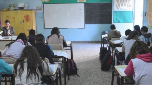 La Provincia armó un instructivo para debatir el ataque a Cristina Kirchner en las aulas
