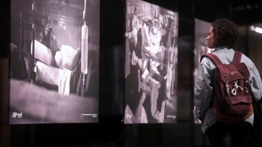 Exhiben fotos de la Guerra de Malvinas ocultas por 40 años