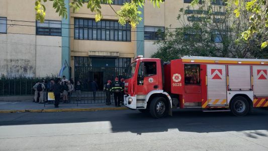 Se recupera Valentina, la joven que sufrió quemaduras en un experimento escolar