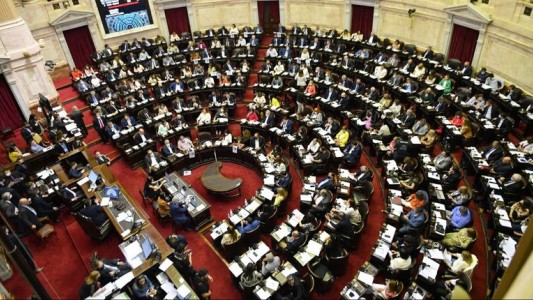 Es ley el Consenso Fiscal acordado entre Nación y provincias para aumentar los impuestos