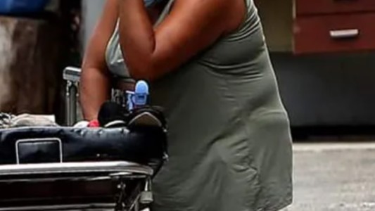 Mujer de 83 años hervía agua, se le prendió fuego la bata y murió