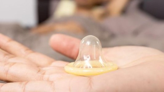 Campaña "Forremos la Primavera": sólo 17% de los jóvenes usa preservativo en todas sus relaciones sexuales