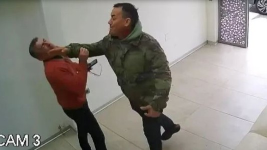 "¿Vas a pagar o no? ¿Cuántas veces tengo que venir para cobrar?": recibió una brutal golpiza por una deuda