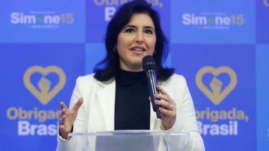 Simone Tebet, quien salió tercera en las elecciones en Brasil, anunció su apoyo a Lula da Silva