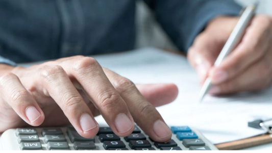 El socialismo propone subir el mínimo no imponible del Impuesto a las Ganancias