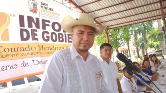 Brutal crimen en México: asesinaron a un alcalde y a su padre