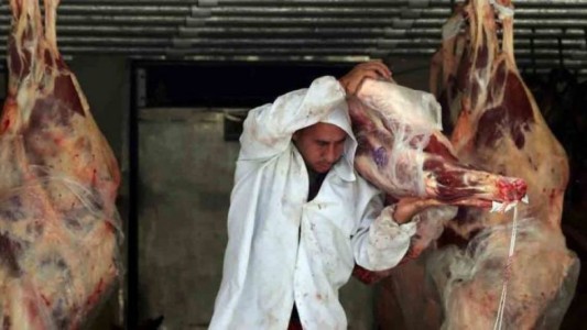 Fin de una era: las carnicerías ya no bajarán “la media res” para la comercialización de la carne