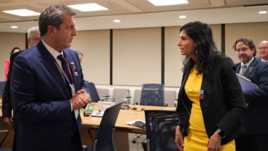 Massa mantuvo diversos encuentros en Washington y este viernes se reúne con el BID