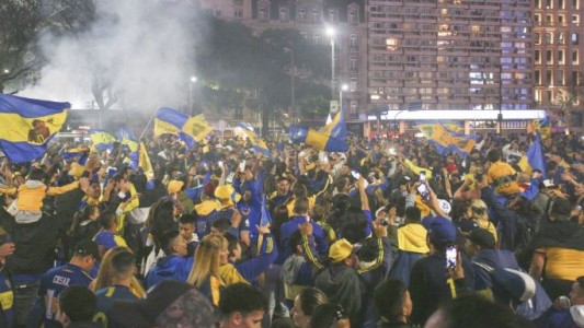Una multitud invadió el Obelisco para festejar el título de Boca