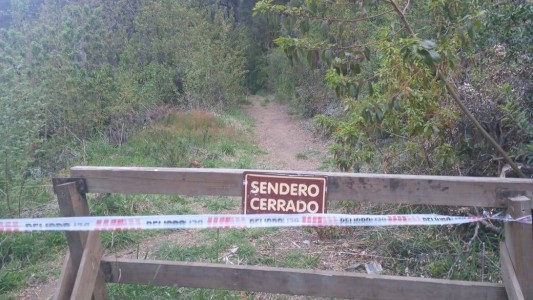 Parque Nacional Los Arrayanes: Un muerto al treparse a una roca en un sendero clausurado