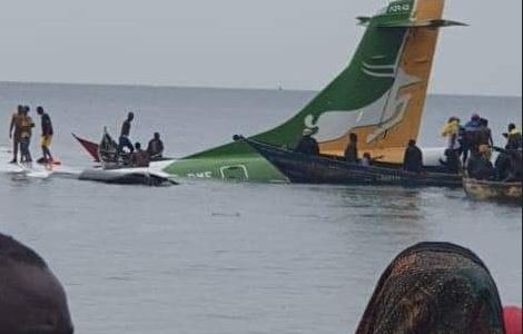 Tanzania: al menos 19 personas murieron en un accidente aéreo